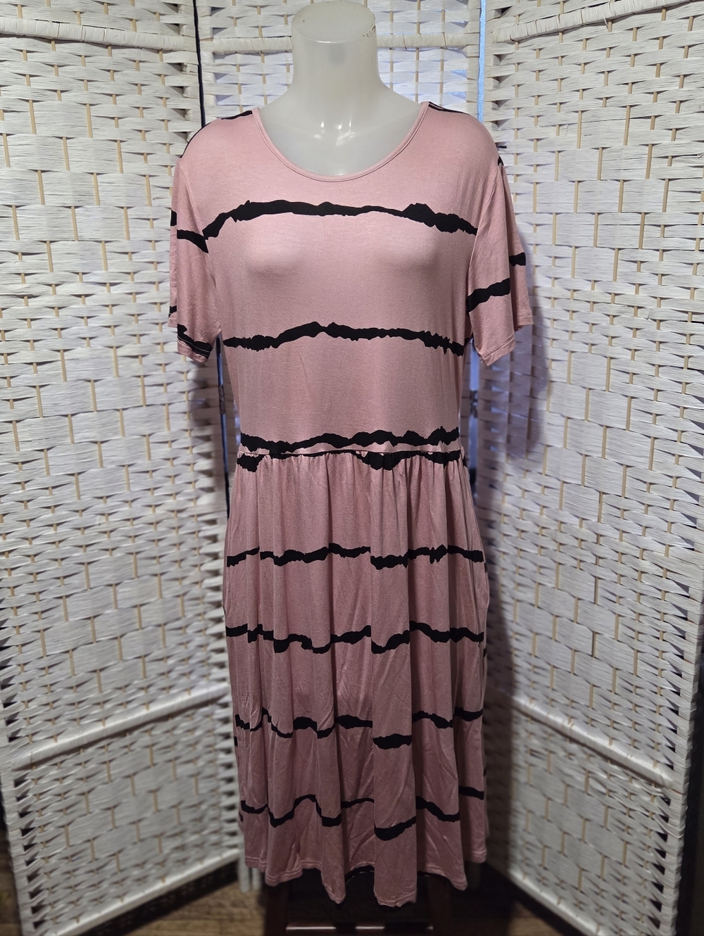 Poseshe Women's Pink Striped Casual Midi Dress